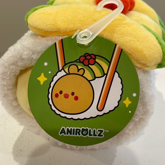 NWT 6” Chickiroll in Avocado Sushi Plush by Anirollz - Picture 6 of 7